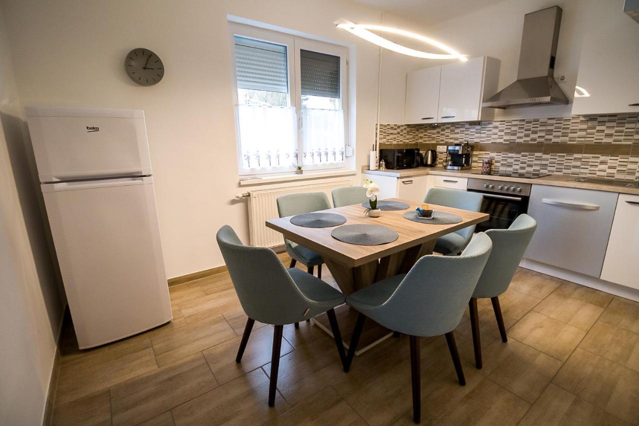 Thermal Next I Weninger Apartman คิชคุนฮาลาส ภายนอก รูปภาพ