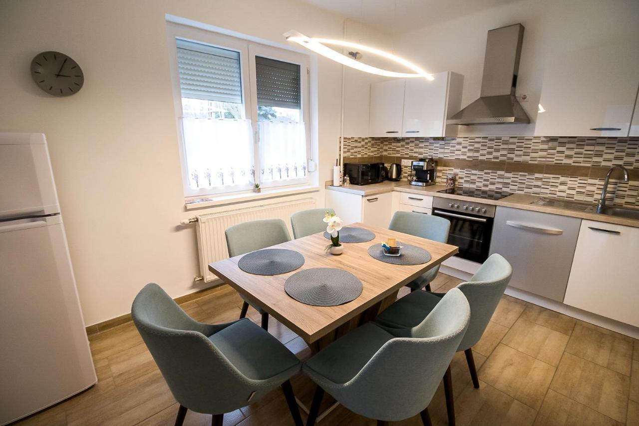 Thermal Next I Weninger Apartman คิชคุนฮาลาส ภายนอก รูปภาพ